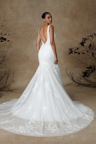 Wedding Gown Plus Size Bridal Dress Justin Alexander Style Gavin 