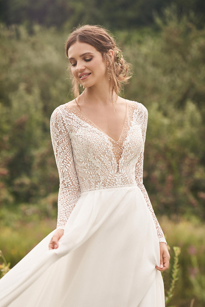 Lillian West - Style 66135L