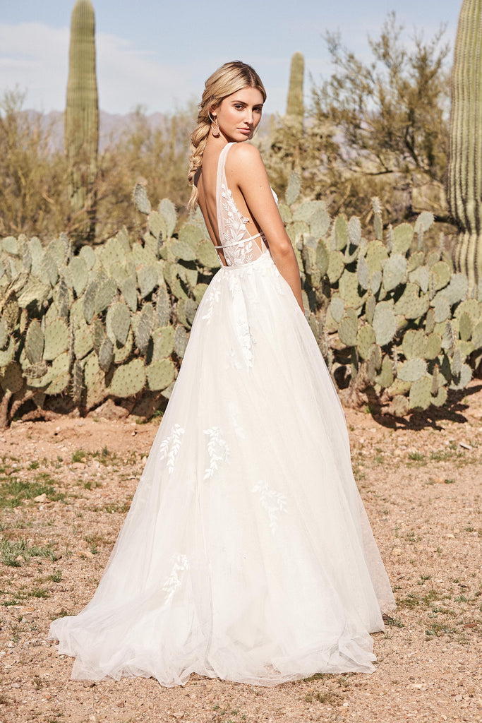 Lillian West - Style 66155L