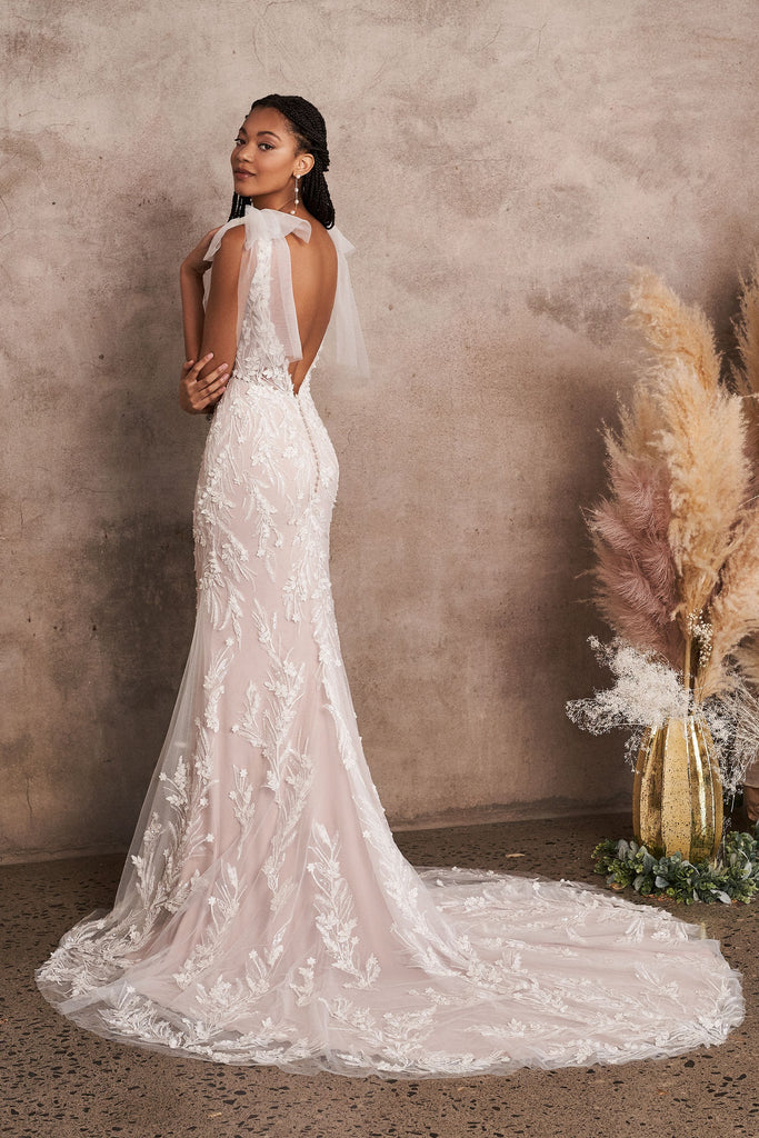 Lillian West - Style 66212