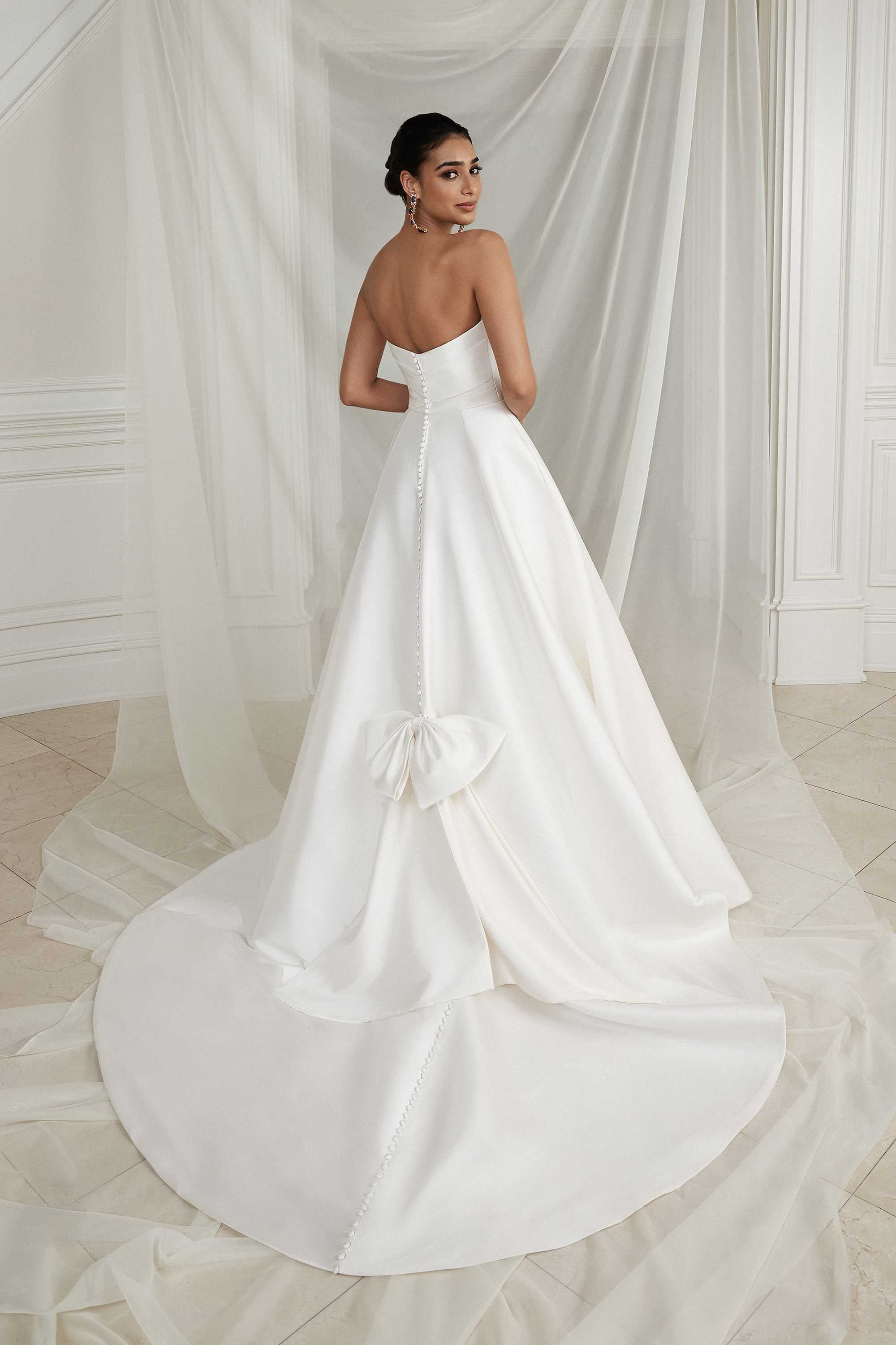 Beautiful bride boutique online