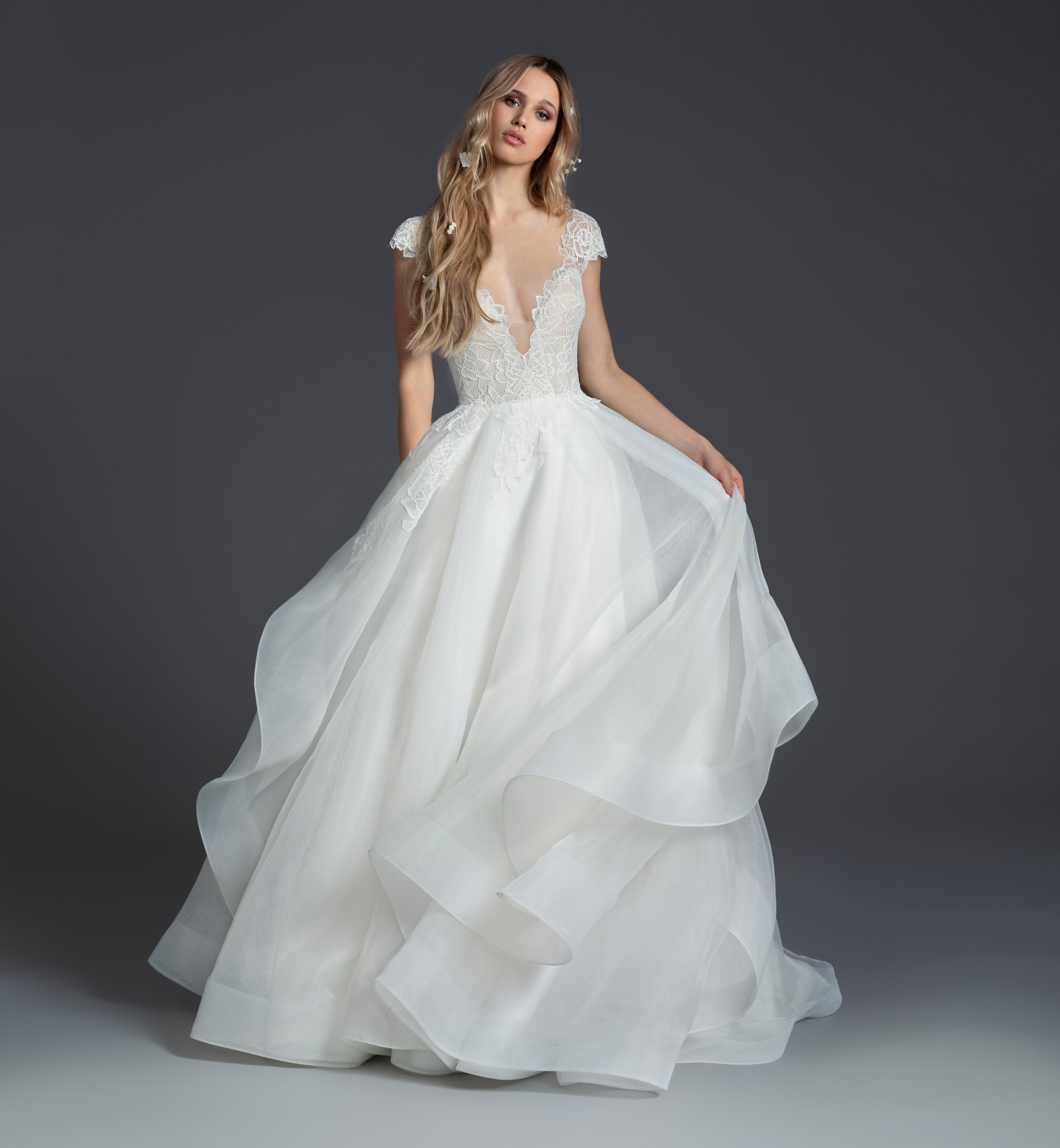 Beautiful Bride Boutique- Blush by Hayley Paige-Willow 1950 - Beautiful Bride Boutique Beautiful Bride Boutique- Blush by Hayley Paige-Willow 1950 - Beautiful Bride Boutique